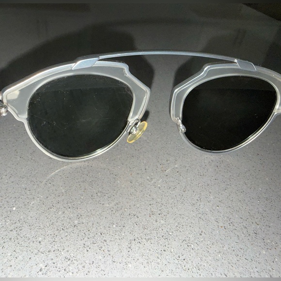 Authentic Dior Frame Black Lens Women's Sunglasses - Picture 5 of 9